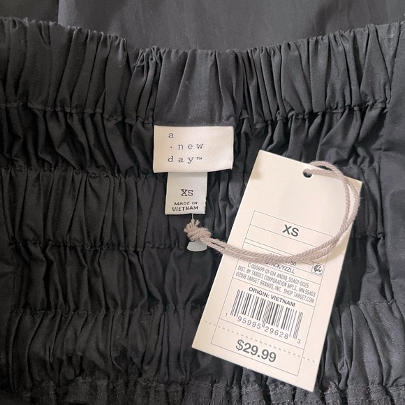 A New Day Dress - Picture 3 of 3